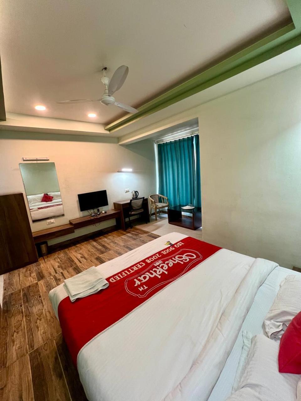 Hotel Raj Shikhar Удджайн Экстерьер фото